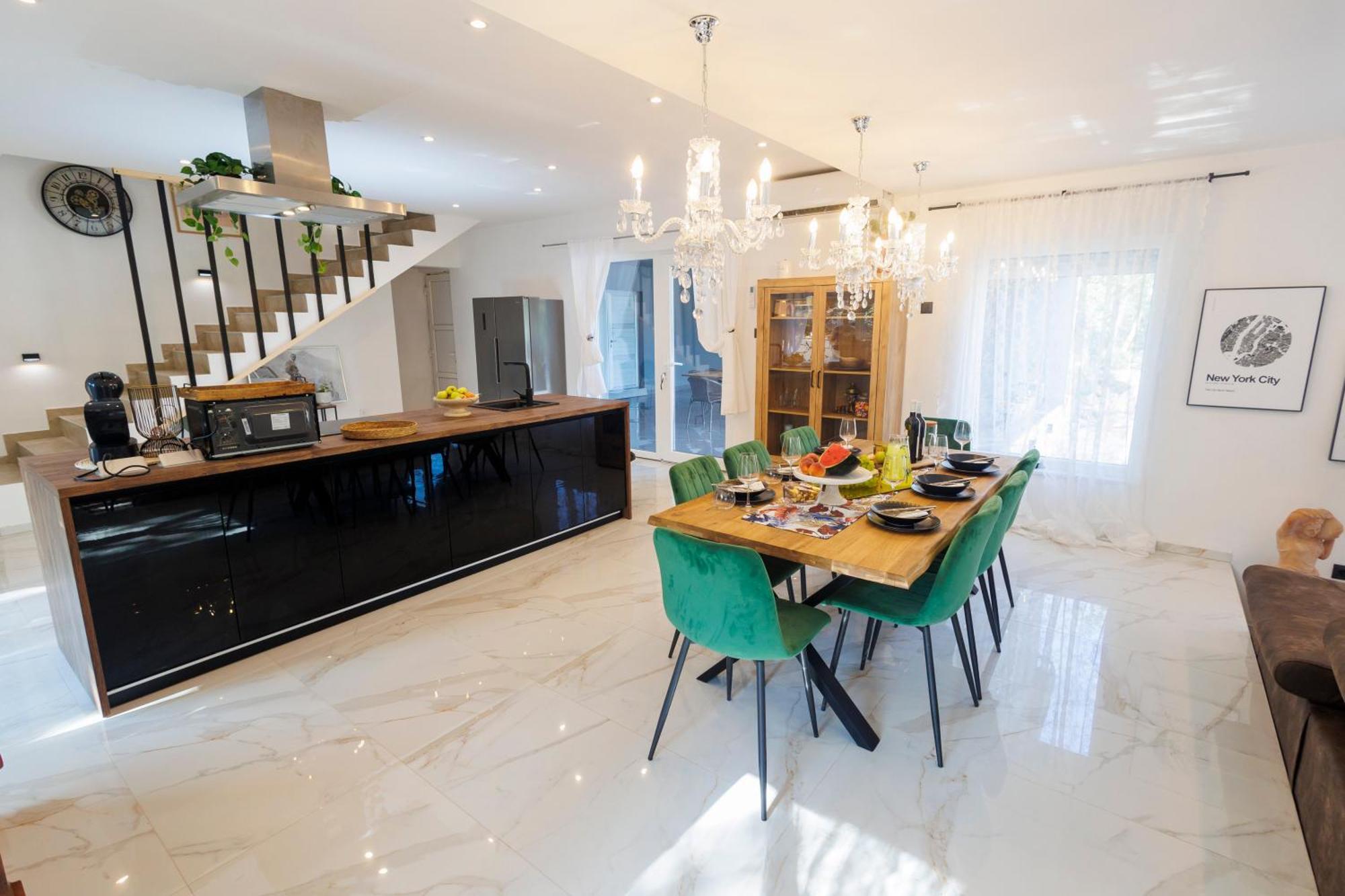 Luxury Villa Andrea Vrzika In Forest Near The Sea Zagvozd 외부 사진