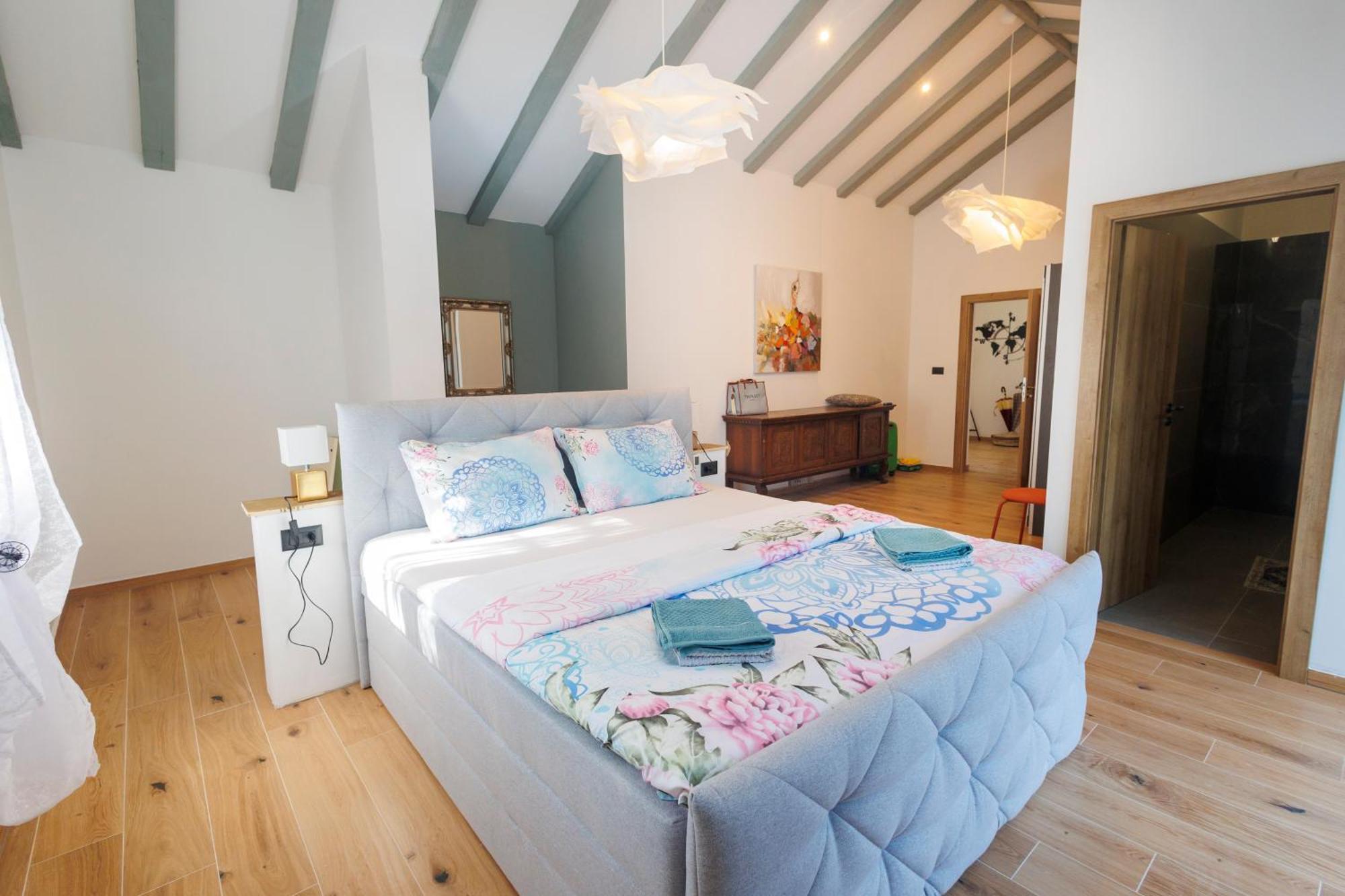 Luxury Villa Andrea Vrzika In Forest Near The Sea Zagvozd 외부 사진